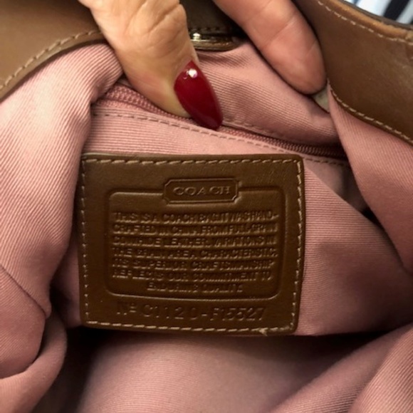 Authentic Coach Purse - Picture 4 of 6